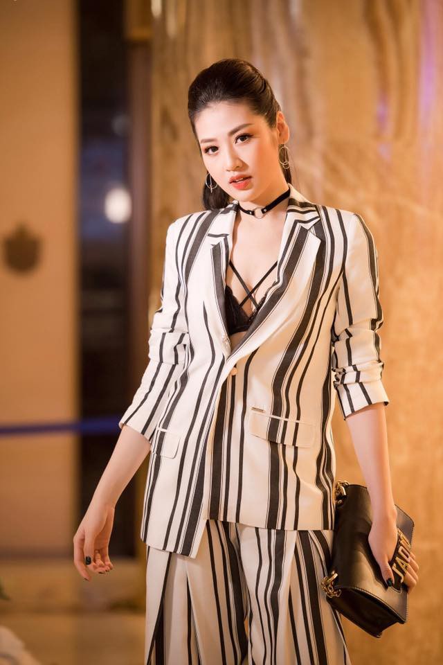 Trái ngược khi lên hình, ngoài đời các MC VTV rất nóng bỏng